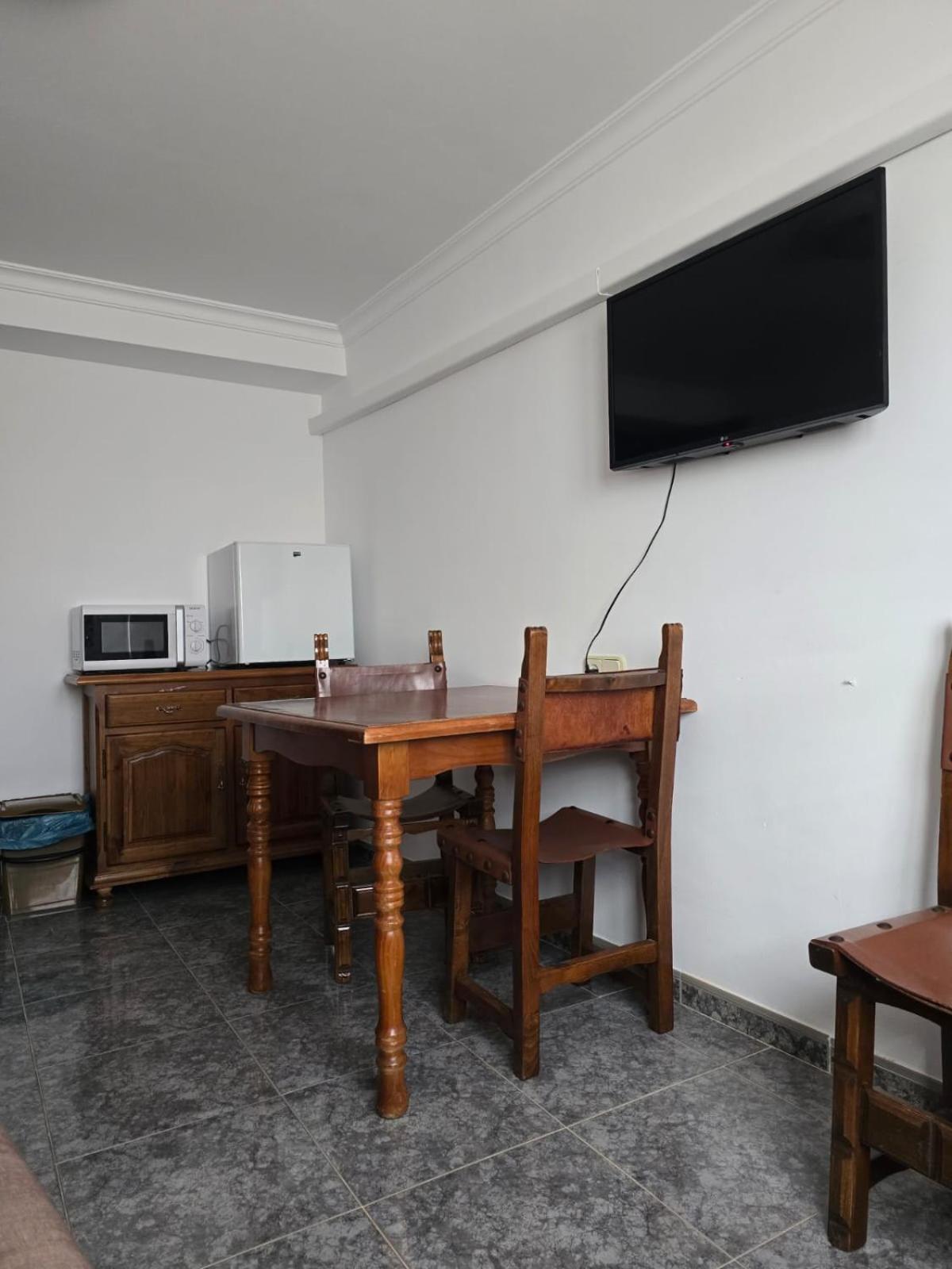 Apartamento Oran 3 卡斯特里尔 外观 照片